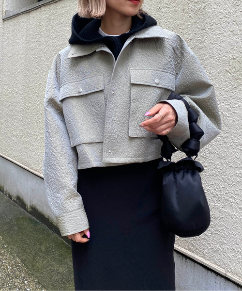 Ameri(アメリ)の「EMBOSS SHORT ARMY LIKE JACKET(その他アウター・レディース・ブラック/カーキ/ブルー・FREE)」の18枚目の写真