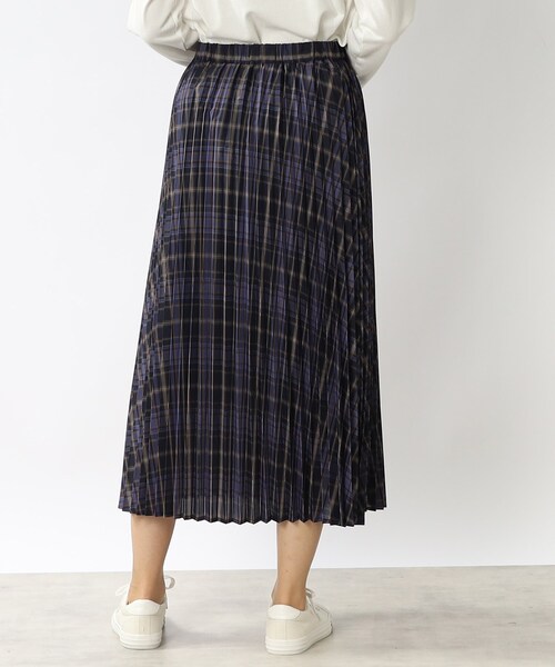 DRESKIP（ドレスキップ）の「◆【S-LL】シアーチェックプリーツスカート（スカート・レディース・ベージュ系その他2/ダークブラウン系1/ネイビー系1・01/02/03/04）」の6枚目の写真