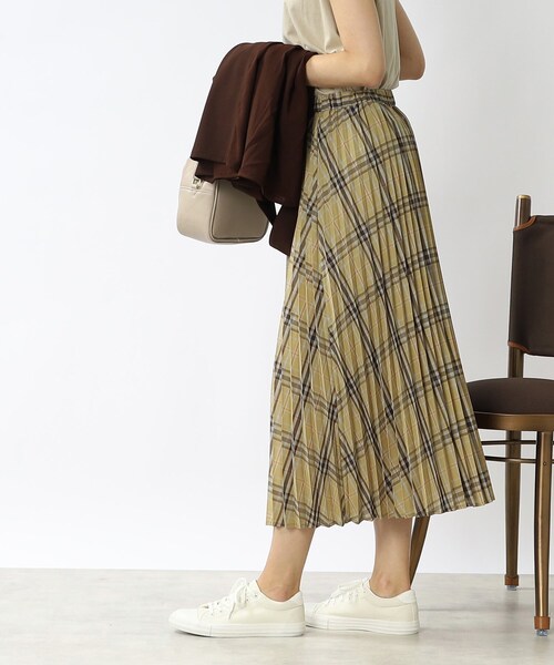 DRESKIP（ドレスキップ）の「◆【S-LL】シアーチェックプリーツスカート（スカート・レディース・ベージュ系その他2/ダークブラウン系1/ネイビー系1・01/02/03/04）」の11枚目の写真