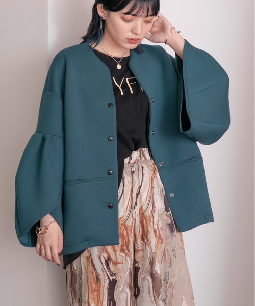 Eimee Law(エイミーロウ)の「コクーンスリーブボンディングジャケット(その他アウター・レディース・ブラック/グリーン/ブラウン・38)」の22枚目の写真