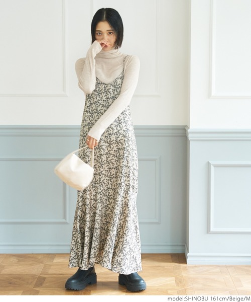 coca(coca)(コカ)の「大人のインナータートルニット(ニット/セーター・レディース・チャコールグレー/ベージュ/ブラウン・S/M/L)」の14枚目の写真