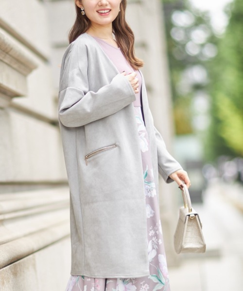 tocco closet(トッコ クローゼット)の「ポケットファスナースエードポンチコーディガン(ノーカラーコート・レディース・ライトグレー/モカ/グレイッシュベージュ/グレイッシュブルー・M)」の5枚目の写真
