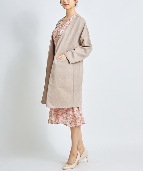 tocco closet(トッコ クローゼット)の「ポケットファスナースエードポンチコーディガン(ノーカラーコート・レディース・ライトグレー/モカ/グレイッシュベージュ/グレイッシュブルー・M)」の6枚目の写真