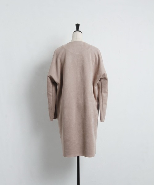 tocco closet(トッコ クローゼット)の「ポケットファスナースエードポンチコーディガン(ノーカラーコート・レディース・ライトグレー/モカ/グレイッシュベージュ/グレイッシュブルー・M)」の18枚目の写真