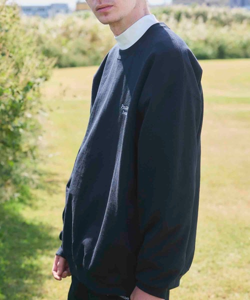 EMMA NOVEMBER (エマノーヴェンバー)の「Embroidery ヘビーブレンド クルースウェット(スウェット・メンズ・ネイビー/グレー/ブラック/ホワイト/サンドベージュ・1/3/2)」の12枚目の写真