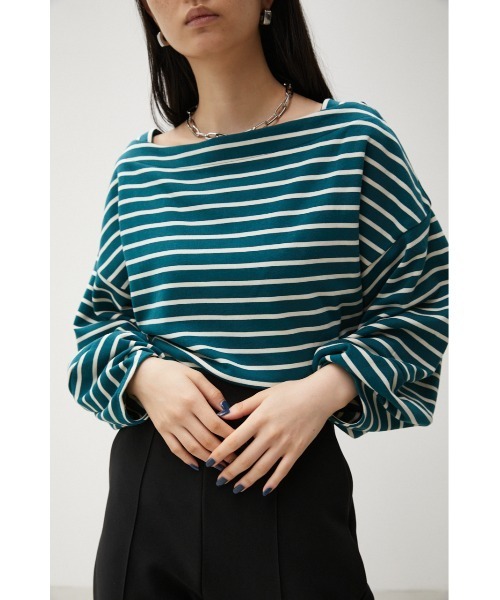 AZUL by moussy(アズールバイマウジー)の「VOLUME CUFF SLEEVE TOPS/ボリュームカフスリーブトップス(Tシャツ/カットソー・レディース・ブラック系その他/グリーン系その他/ブラック・SMALL/MEDIUM)」の3枚目の写真