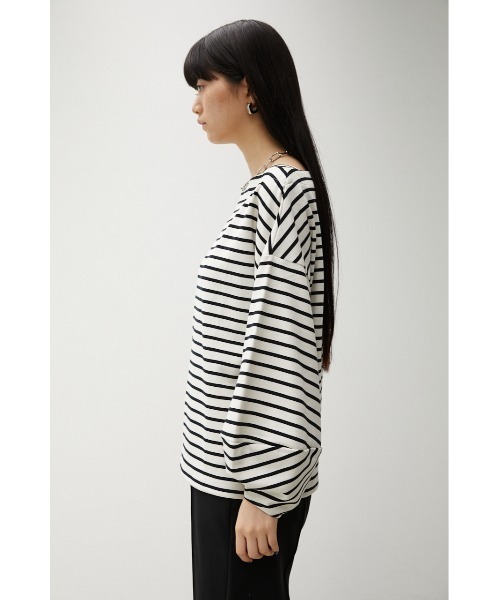 AZUL by moussy(アズールバイマウジー)の「VOLUME CUFF SLEEVE TOPS/ボリュームカフスリーブトップス(Tシャツ/カットソー・レディース・ブラック系その他/グリーン系その他/ブラック・SMALL/MEDIUM)」の17枚目の写真