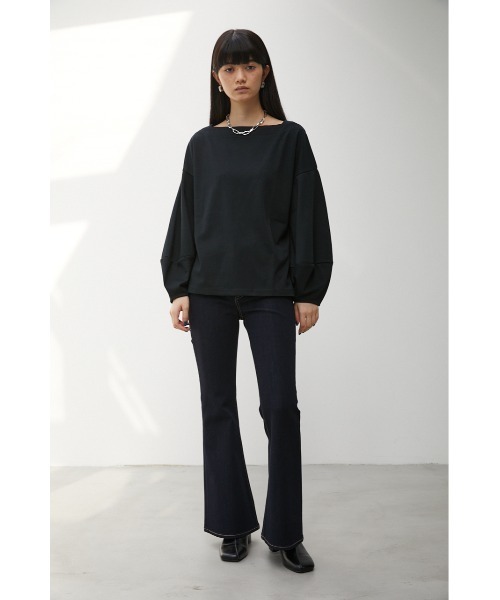 AZUL by moussy(アズールバイマウジー)の「VOLUME CUFF SLEEVE TOPS/ボリュームカフスリーブトップス(Tシャツ/カットソー・レディース・ブラック系その他/グリーン系その他/ブラック・SMALL/MEDIUM)」の6枚目の写真