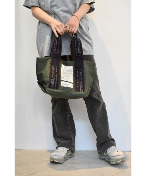 THEATREPRODUCTS リサイクルボトルジャガードテープスクエアバッグ セール】リサイクルボトルジャガードテープスクエアバッグ/500ml