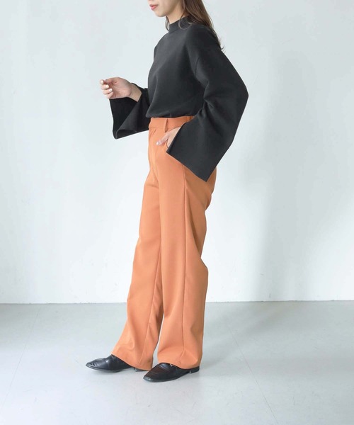 HER CLOSET（ハークローゼット）の「【shemoshelly】WEB限定スリットボタン袖ニットプルオーバー（ニット/セーター・レディース・ブラウン/ブラック/カーキ/アイボリー・M）」の21枚目の写真