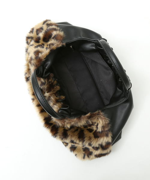 soeur（スール）の「SOEUR/レザー×ファーハンドBAG（ハンドバッグ・レディース・ブラック/ブラウン・フリー）」の11枚目の写真