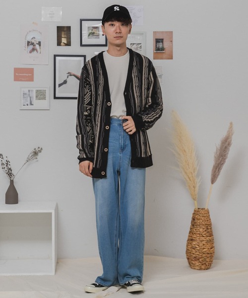 HEYUMM(ヘユム)の「ビンテージライクワイドデニムパンツ(デニムパンツ・メンズ・ライトインディゴブルー/ブラック・SMALL/MEDIUM)」の8枚目の写真