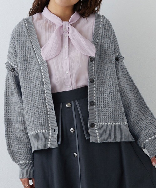 179/WG（イチナナキュウダブルジー）の「2WAYケーブルニットカーディガン／ベスト（袖取り外し）（カーディガン/ボレロ・レディース・ブルーグレー/ベージュ/オフホワイト/グリーン/ラベンダー・FREE）」の3枚目の写真