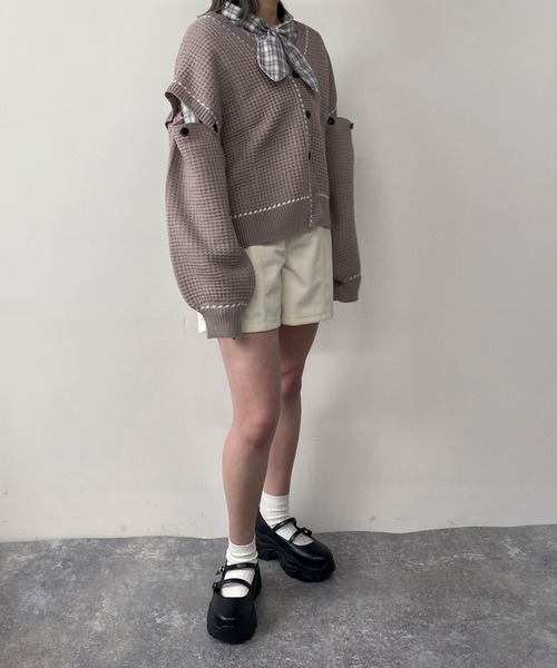 179/WG（イチナナキュウダブルジー）の「2WAYケーブルニットカーディガン／ベスト（袖取り外し）（カーディガン/ボレロ・レディース・ブルーグレー/ベージュ/オフホワイト/グリーン/ラベンダー・FREE）」の10枚目の写真