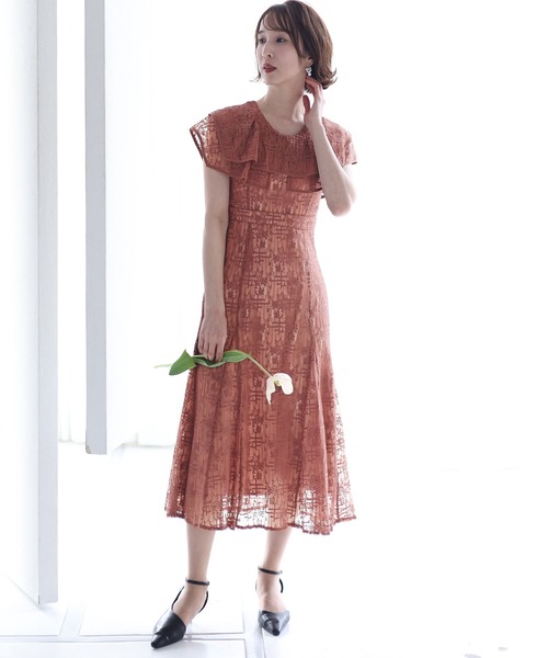 PourVous(プールヴー)の「ノースリーブ&ミモレ丈 パーティー ドレス ビックカラーセレモニー 結婚式 フォーマル オケージョンドレス お呼ばれ 二次会 成人式 (ドレス・レディース・ピンク/ブルー/ブラウン/チャコール・M)」の11枚目の写真