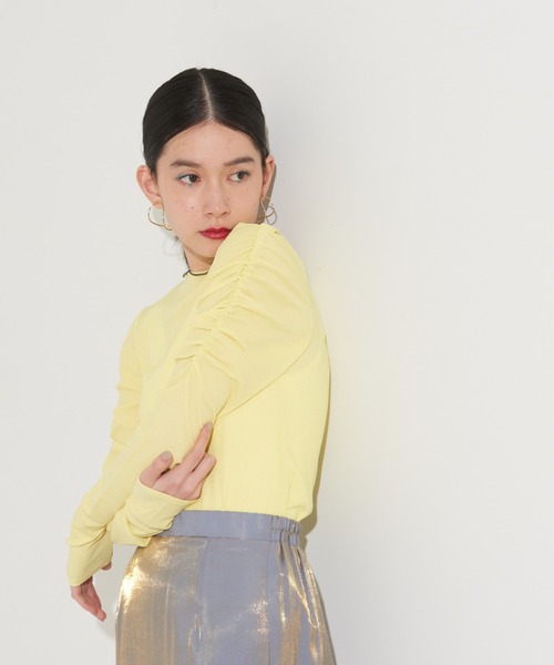 NOMINE（ノミネ）の「【前後着用可】2WAY配色メロウシャーリングロンT（Tシャツ/カットソー・レディース・イエロー/グリーン/ブラック/オフホワイト・フリー）」の17枚目の写真