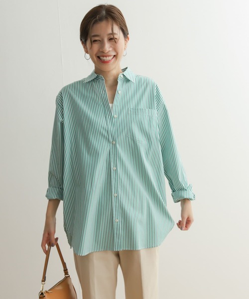 URBAN RESEARCH DOORS(アーバンリサーチドアーズ)の「コットンレギュラーカラーオーバーシャツ(シャツ/ブラウス・レディース・グリーン/ベージュ・MEDIUM)」の22枚目の写真