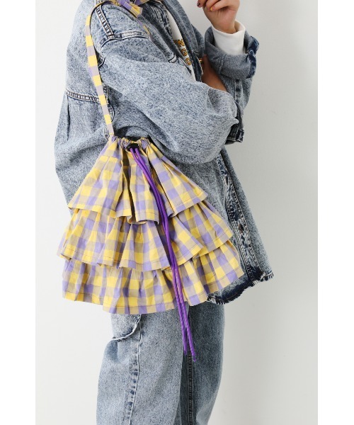 RODEO CROWNS WIDE BOWL（ロデオクラウンズワイドボウル）の「ギンガムチェックフリルバッグ（ショルダーバッグ・レディース・グリーン系その他/パープル系その他/レッド系その他・FREE）」の2枚目の写真