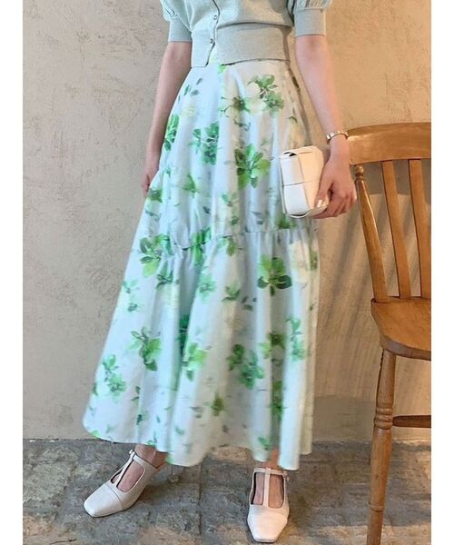 dazzlin（ダズリン）の「ギャザーフレアボリュームスカート（スカート・レディース・ブラウン/オフホワイト/ブルー/グリーン・SMALL/MEDIUM）」の3枚目の写真