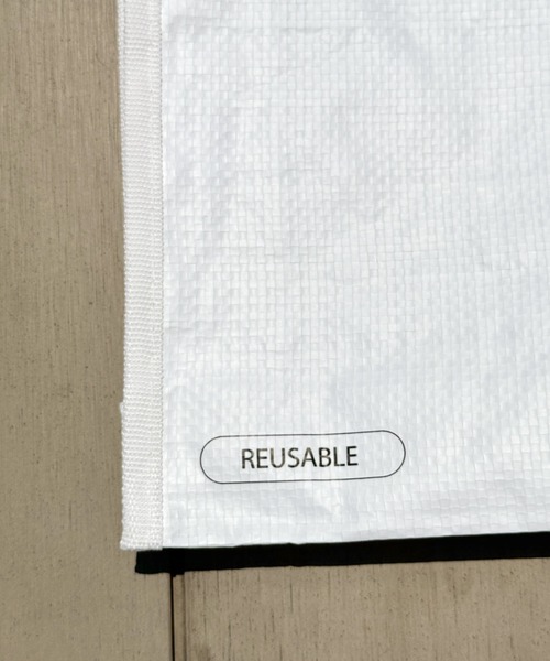 THE NORTH FACE（ザノースフェイス）の「国内未発売 THE NORTH FACE(ザ・ノースフェイス) / SHOPPER BAG-S/ショッパーバッグ S（エコバッグ/サブバッグ・レディース・ホワイト/ホワイト系その他/ブラック・FREE）」の10枚目の写真