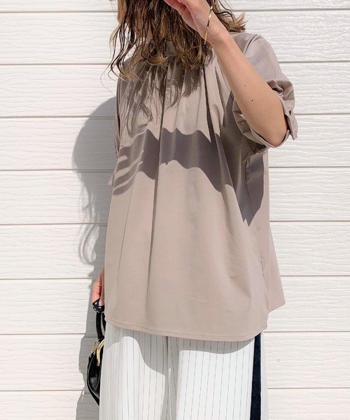 Q（キュー）の「シルケットギャザーカットブラウス（シャツ/ブラウス・レディース・アイボリー/ミント/グレイッシュベージュ/ベビーピンク・MEDIUM）」の3枚目の写真