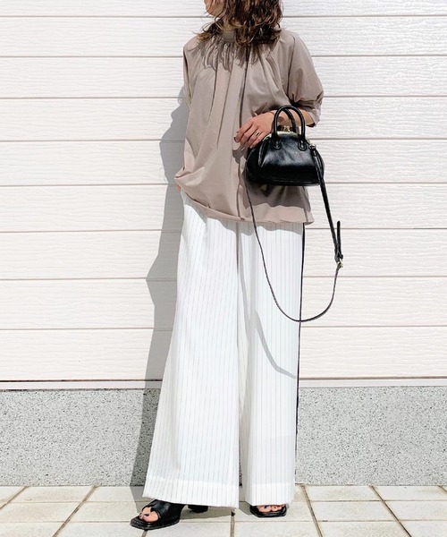 Q（キュー）の「シルケットギャザーカットブラウス（シャツ/ブラウス・レディース・アイボリー/ミント/グレイッシュベージュ/ベビーピンク・MEDIUM）」の21枚目の写真