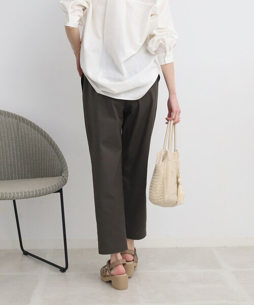 SHOO・LA・RUE(シューラルー)の「◆さらっと大人ナチュラル◎ 麻レーヨン ベイカーパンツ(その他パンツ・レディース・チャコールグレー/カーキ/ベージュ・02/03/04)」の9枚目の写真