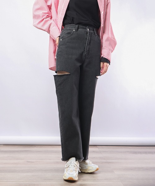 Blasty（ブラスティー）の「BLASTY サイドダメージデニムワイドパンツ（デニムパンツ・レディース・ライトインディゴブルー/ブラック・FREE）」の10枚目の写真