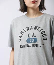 ロゴプリント半袖Tシャツ