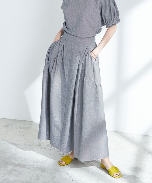 NOLLEY’S（ノーリーズ）の「《セットアップ対応》ポコポコサッカースカート（スカート・レディース・グレー系その他2/ブラック/オフホワイト・38）」の3枚目の写真