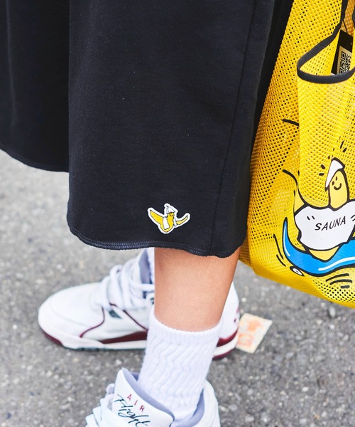 ADPOSION（アドポーション）の「（What it isNt）ART BY MARKGONZALES / SAUVENIR コラボ ミニ裏毛 ウエストリブショートパンツ（その他パンツ・レディース・ブラック/グレー/ホワイト・MEDIUM/X-LARGE/LARGE）」の5枚目の写真