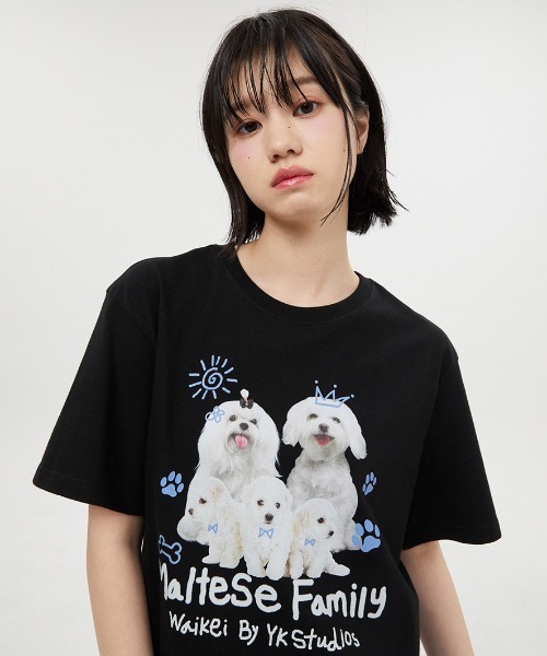 WaiKei（ワイケイ）の「A'GAM/9×.kom『WaiKei/ワイケイ』Maltese family half sleeve tshirts/マルチーズデザイン 半袖Tシャツ カットソー（Tシャツ/カットソー・レディース・ホワイト/ライトグレー/ブラック・1/2）」の3枚目の写真
