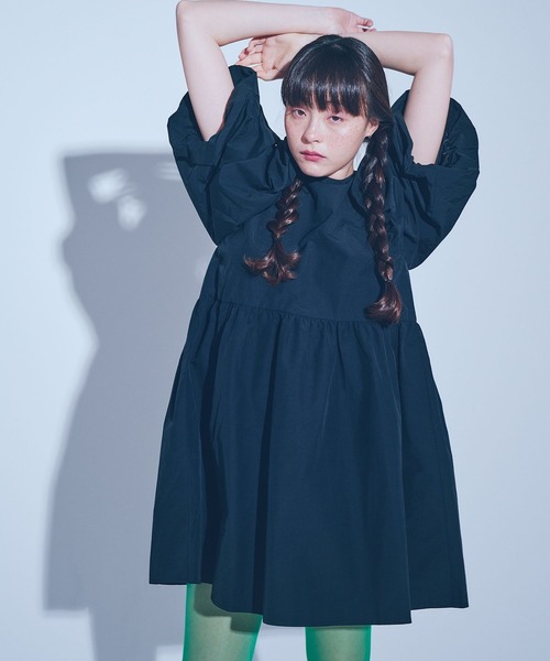 LOWRYS FARM（ローリーズファーム）の「バックリボンワンピース／ＩＣＥ  966374（ワンピース・レディース・ブラック/ピンク・FREE）」の2枚目の写真