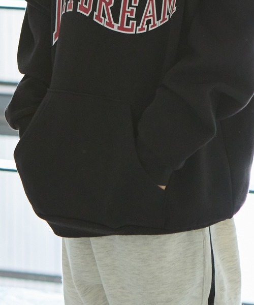 PAIRMANON STREET（ペアマノンストリート）の「【PAIRMANON STREET】ロゴプリント ポケット付き プルパーカー（パーカー・キッズ・レッド系その他/カーキ/アイボリー/ピンク/マスタード/ブラウン/ブラック系その他/ネイビー/グレー/ブルー系その他・130/150/110/100/140/90/120）」の13枚目の写真