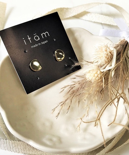 itam(アイタム)の「【itam】アイタム/ プレートピアス(ピアス(両耳用)・レディース・シルバー/ゴールド・FREE)」の1枚目の写真