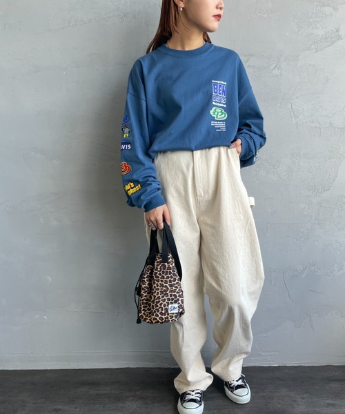 BEN DAVIS（ベンデイビス）の「[BEN DAVIS/ベンデイビス] SPONSORED EMB 袖ワッペンロゴ ロングスリーブTシャツ（Tシャツ/カットソー・レディース・ブラック/ホワイト/ブルー・L/M/XL）」の4枚目の写真