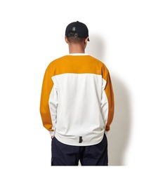 CHARI&CO（チャリアンドコー）の「FLUSHING LOGO MOTO L/S COOLER TEE