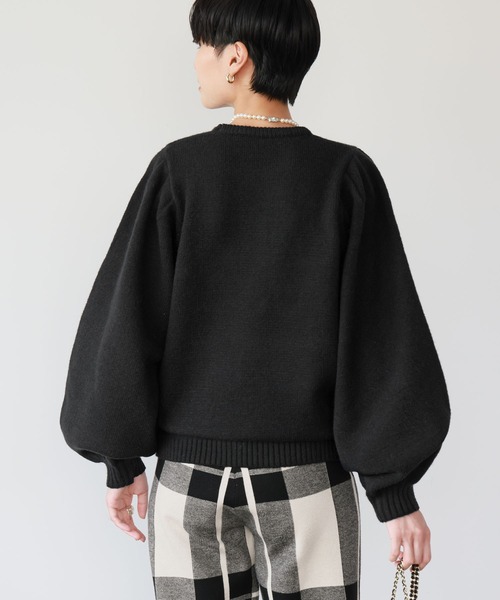 ELFRANK(エルフランク)の「パフスリーブニットプルオーバー(ニット/セーター・レディース・ブラック/グレー/オレンジ/アイボリー・FREE)」の17枚目の写真