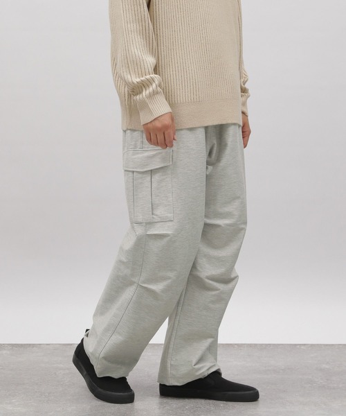 LAKOLE(ラコレ)の「モクワイドカーゴパンツ / 970383(カーゴパンツ・メンズ・オリーブ/グレー/ブラック・MEDIUM/LARGE)」の1枚目の写真