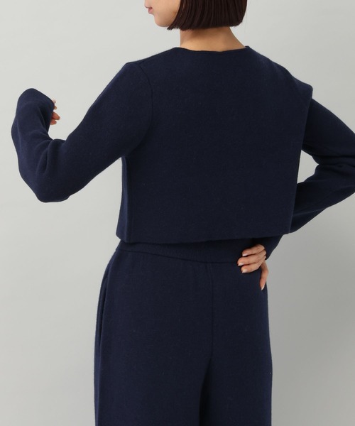 e/rm(イーアールエム)の「【e/rm】カシミヤコンパクトニットカーディガン(カーディガン/ボレロ・レディース・ネイビー/チャコールグレー/アイボリー/ブラック・FREE)」の12枚目の写真