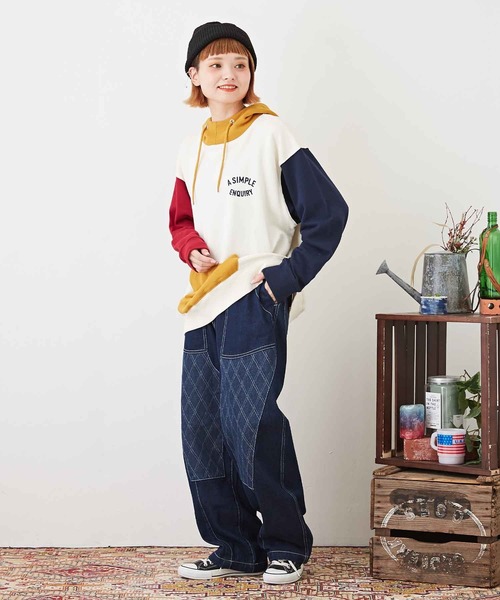 CUBE SUGAR(キューブシュガー)の「WEB限定ジャガードデニム ニーパッチパンツ(デニムパンツ・レディース・ブルー/インディゴブルー・M)」の4枚目の写真