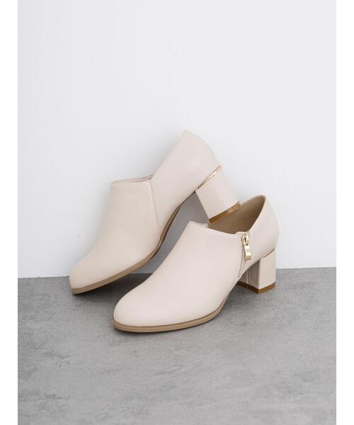 Te chichi TERRASSE（テチチテラス）の「サイドジップブーティー（ブーツ・レディース・ブラック/オフホワイト/カーキ・L/M）」の2枚目の写真