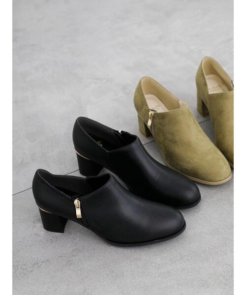 Te chichi TERRASSE（テチチテラス）の「サイドジップブーティー（ブーツ・レディース・ブラック/オフホワイト/カーキ・L/M）」の3枚目の写真