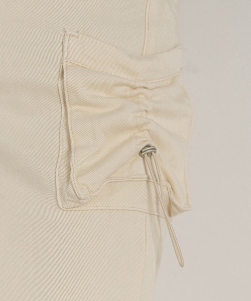 DAY CLOSET(デイ クローゼット)の「レディース ミリタリーカーゴデニムスカート(スカート・レディース・アイボリー・M/S/L)」の13枚目の写真