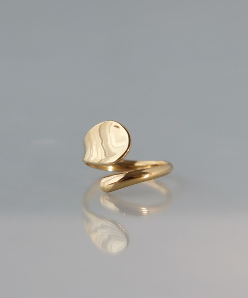 ieLS（イエルズ）の「金属アレルギー対応「ieLS」ステンレス　デザインリング   フリー（リング・メンズ・ゴールド/シルバー・フリー/FREE）」の9枚目の写真