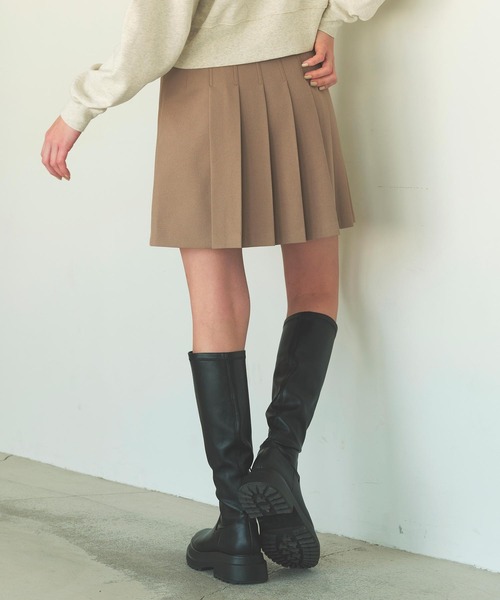 MILKFED.（ミルクフェド）の「PLEATED MINI SKIRT（スカート・レディース・ライトブルー/ベージュ・M/S）」の17枚目の写真