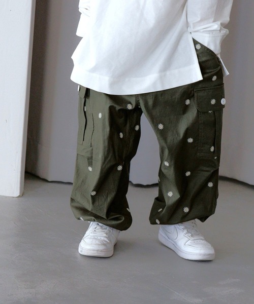 LOWRYS FARM(ローリーズファーム)の「アソートカーゴパンツ 100524(カーゴパンツ・キッズ・グリーン/ブラック/グリーン系その他・120cm/130cm/110cm/150cm/140cm)」の14枚目の写真