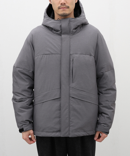 B.C STOCK（ベーセーストック）の「ストレッチ ダウン パーカー（ダウンジャケット/コート・メンズ・ブラック/チャコールグレー・LARGE/MEDIUM）」の2枚目の写真