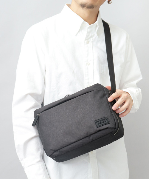 【セール】撥水加工 杢調ポリエステル スクエア型 ショルダーバッグ ビジネス対応（ショルダーバッグ）｜YAKPAK（ヤックパック）