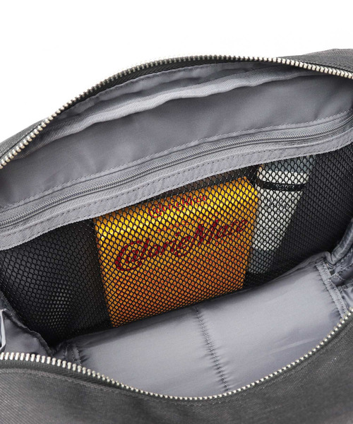 【セール】撥水加工 杢調ポリエステル スクエア型 ショルダーバッグ ビジネス対応（ショルダーバッグ）｜YAKPAK（ヤックパック）